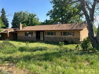 5822 Brenda Lane, Anderson, CA 96007
