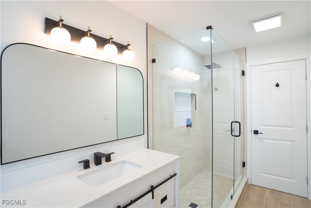 16701 Bobcat DR, Fort Myers, FL 33908