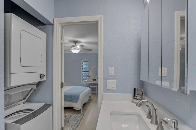 716 LYNDHURST STREET 701, Dunedin, FL 34698