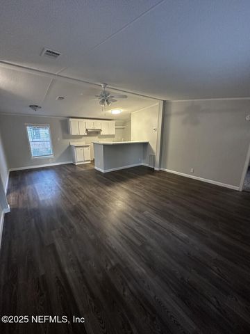 566 DENNIS Avenue, Orange Park, FL 32065