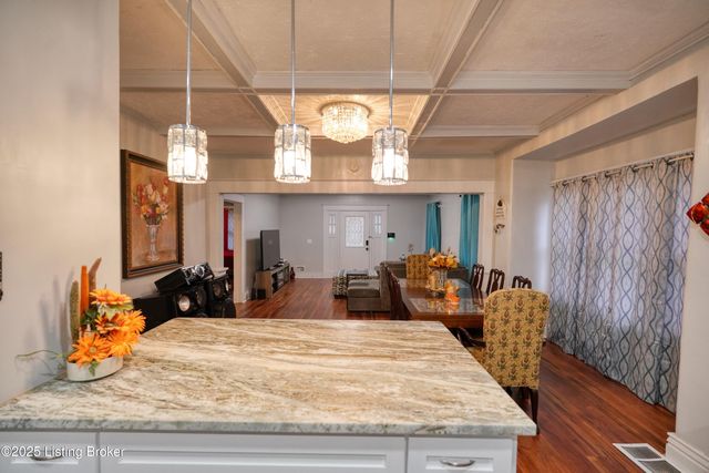 4716 S 3rd St, Louisville, KY 40214