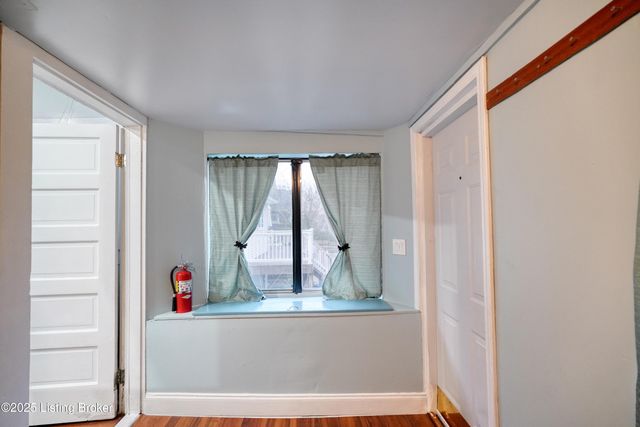 4716 S 3rd St, Louisville, KY 40214