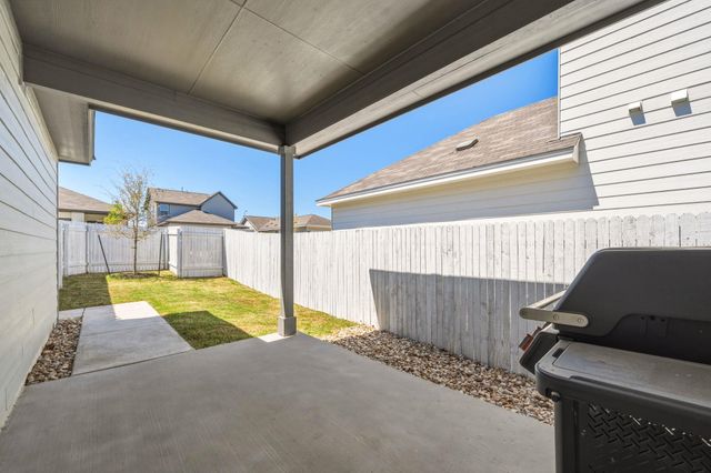 223 Rieber RD, Kyle, TX 78640