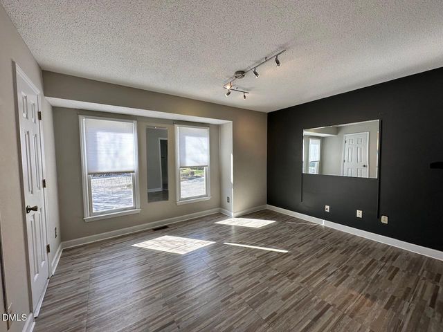 3411 Balfour E, Durham, NC 27713