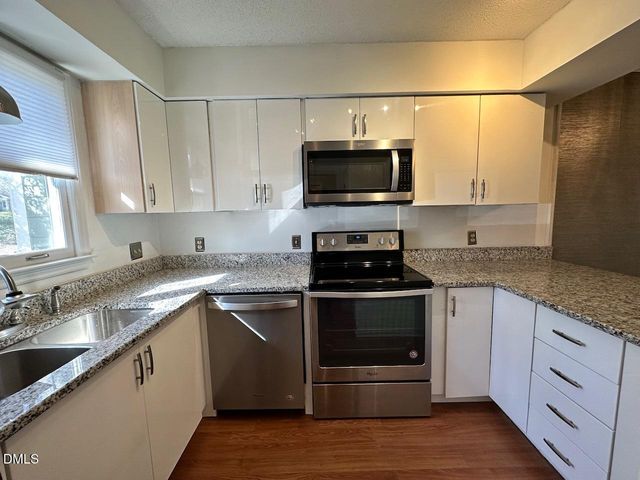 3411 Balfour E, Durham, NC 27713