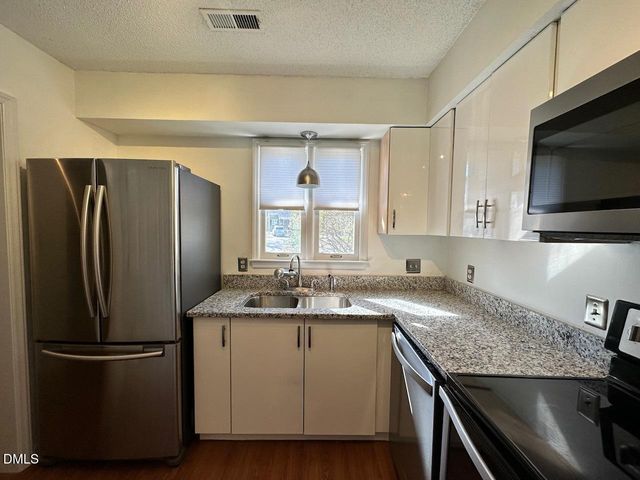 3411 Balfour E, Durham, NC 27713