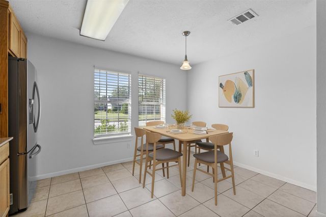 4919 Shady Oaks Lane, Friendswood, TX 77546