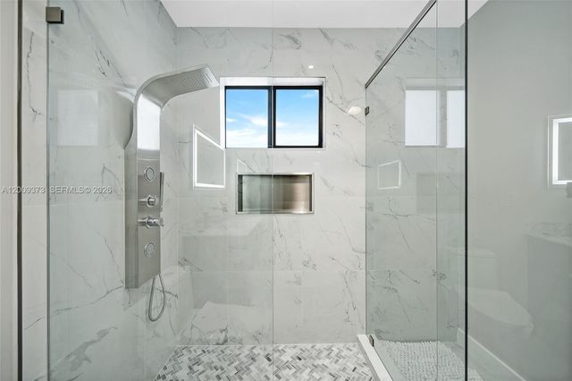 1925 SW 23rd St, Miami, FL 33145