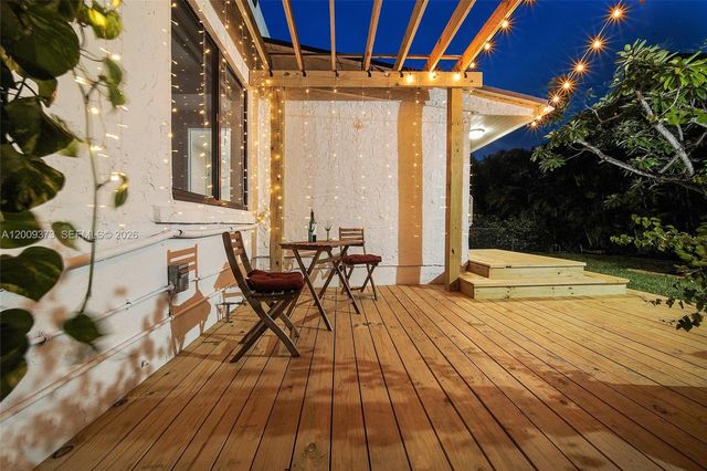 1925 SW 23rd St, Miami, FL 33145