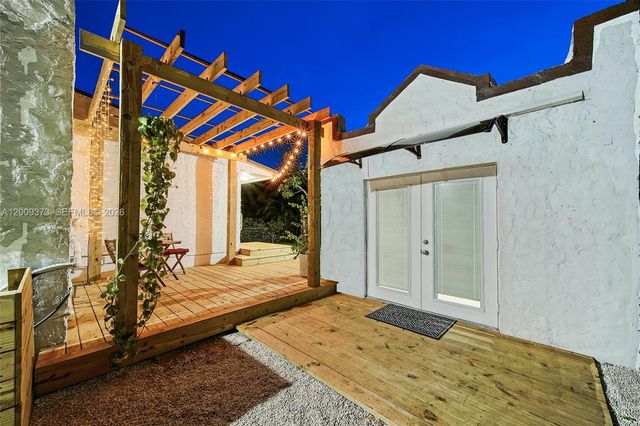 1925 SW 23rd St, Miami, FL 33145