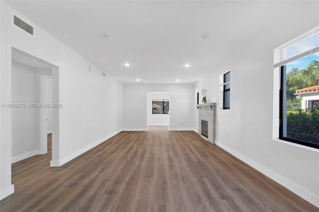 1925 SW 23rd St, Miami, FL 33145