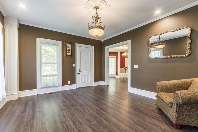 93 West Main Street, Manchester, NY 14548