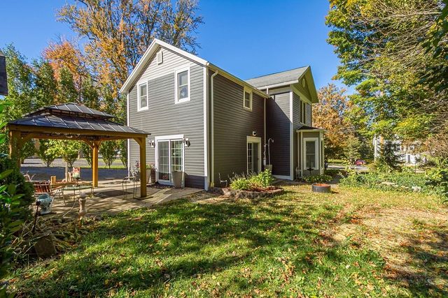 93 West Main Street, Manchester, NY 14548