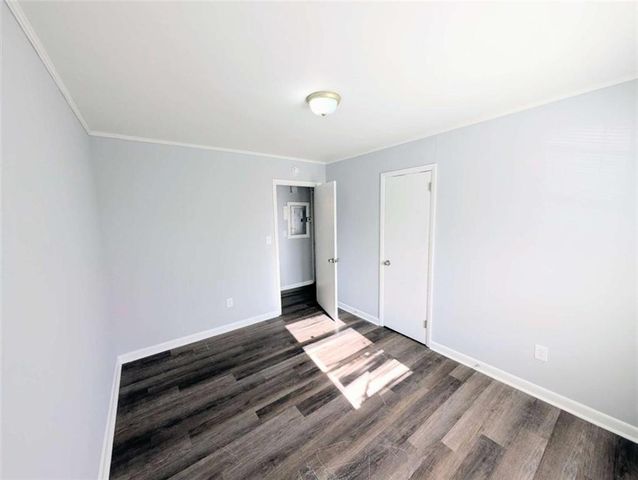 70 Ruzelle Drive, Atlanta, GA 30354