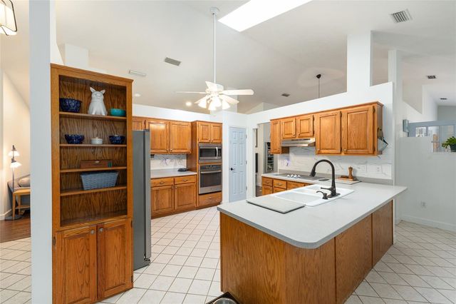 13315 NE 47TH AVENUE, Anthony, FL 32617