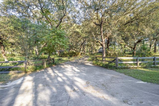 13315 NE 47TH AVENUE, Anthony, FL 32617