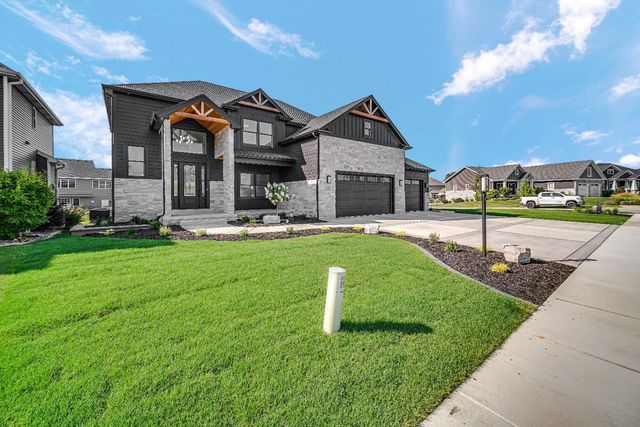 11039 Macedon Street, Winfield, IN 46307