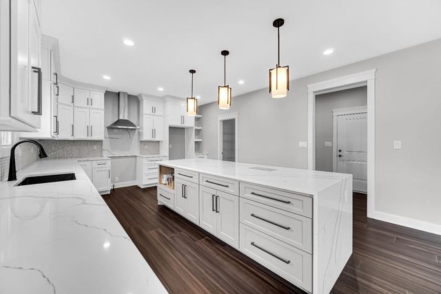 11039 Macedon Street, Winfield, IN 46307