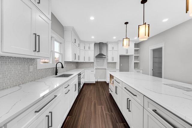 11039 Macedon Street, Winfield, IN 46307