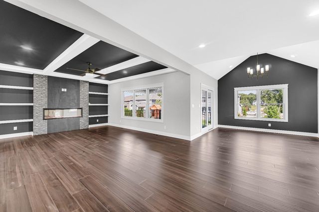 11039 Macedon Street, Winfield, IN 46307