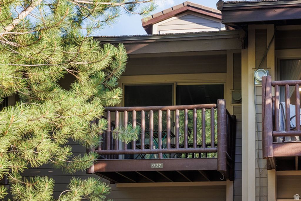 2305 N SIDEWINDER DR #927, Park City, UT 84060 — photo 2