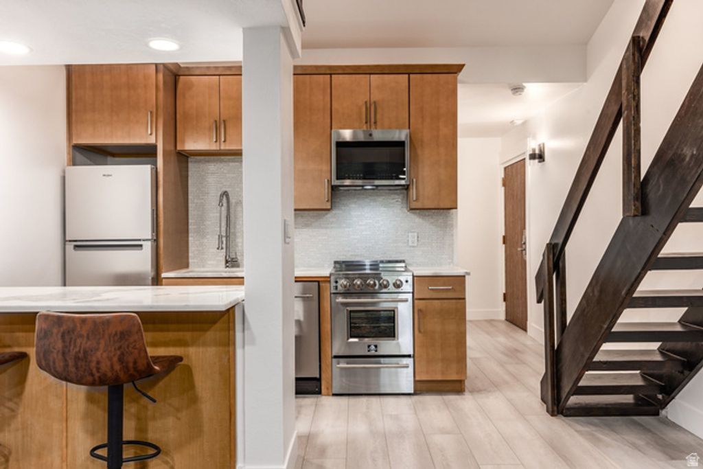 2305 N SIDEWINDER DR #927, Park City, UT 84060 — photo 4