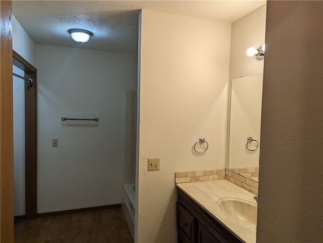 2863 Kasey Avenue B, Springdale, AR 72764