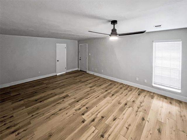 1215 Spring Lake Drive, Duncanville, TX 75137