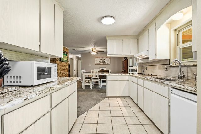 235 Magnus Road, Denison, TX 75021