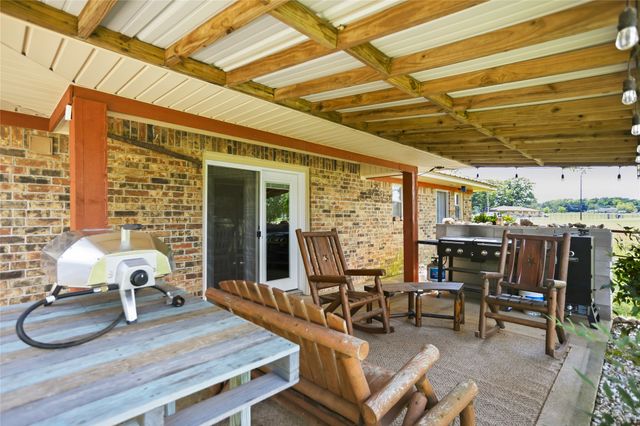 235 Magnus Road, Denison, TX 75021