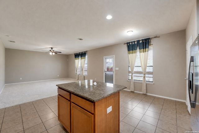 11710 Meadowood Oaks, San Antonio, TX 78254