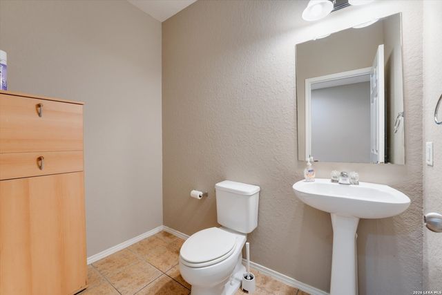11710 Meadowood Oaks, San Antonio, TX 78254