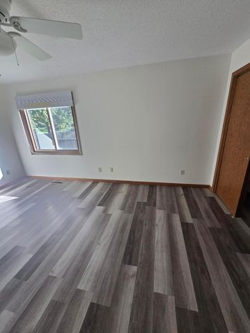 3620 Saratoga Lane N, Plymouth, MN 55441