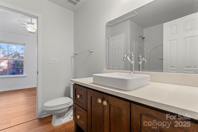 12318 Hennigan Place Lane, Charlotte, NC 28214