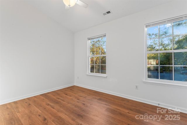 12318 Hennigan Place Lane, Charlotte, NC 28214