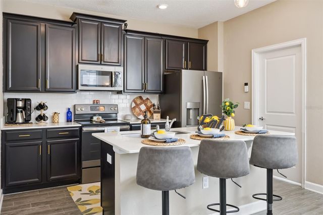 10072 MEMOIR AVENUE, Winter Garden, FL 34787