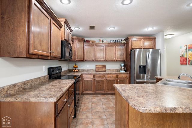 2656 Clayburne Drive, Jonesboro, AR 72405