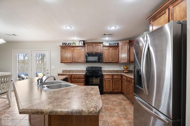 2656 Clayburne Drive, Jonesboro, AR 72405