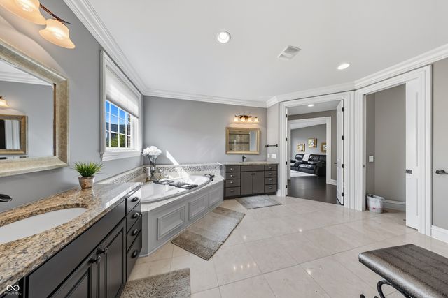 11346 Talnuck Circle, Fishers, IN 46037