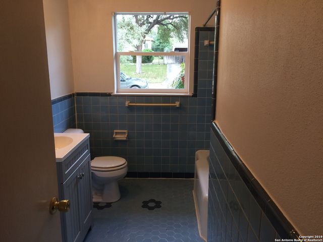 1204 WILTSHIRE AVE, Terrell Hills, TX 78209