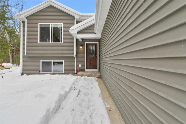 3249 Centennial Oak Drive, Hamilton, MI 49419