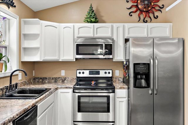 3249 Centennial Oak Drive, Hamilton, MI 49419