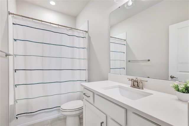 5972 SACRED OAK AVENUE, Mount Dora, FL 32757