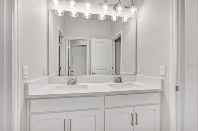 5972 SACRED OAK AVENUE, Mount Dora, FL 32757