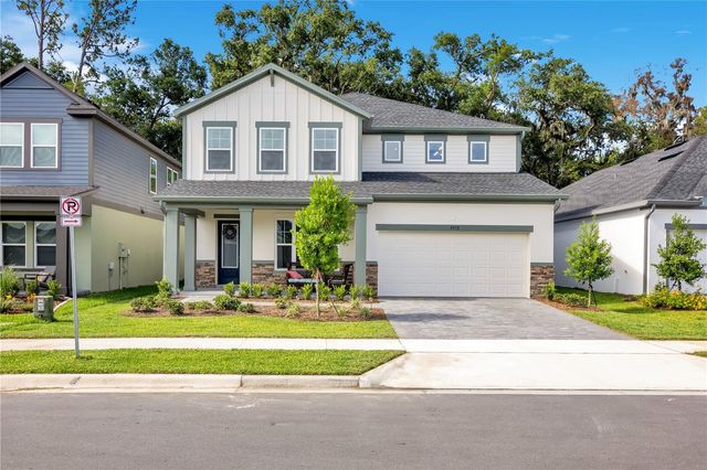 5972 SACRED OAK AVENUE, Mount Dora, FL 32757