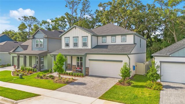 5972 SACRED OAK AVENUE, Mount Dora, FL 32757