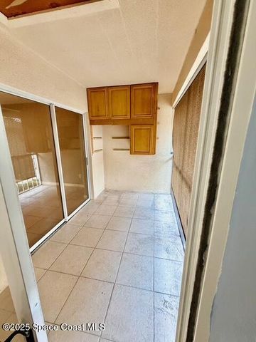 1609 Sunny Brook Lane NE E201, Palm Bay, FL 32905