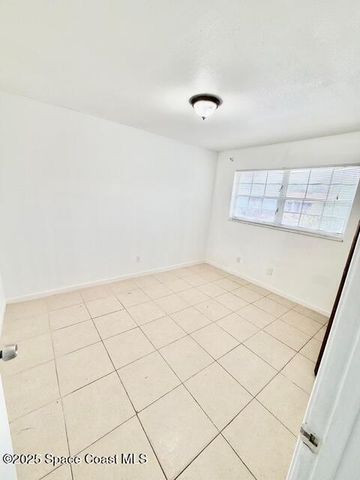 1609 Sunny Brook Lane NE E201, Palm Bay, FL 32905