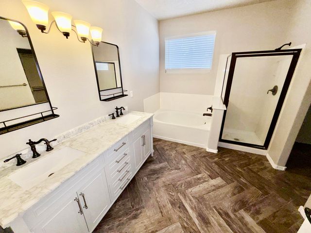 8316 Mesa Top Road NW, Albuquerque, NM 87120