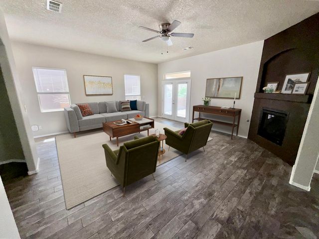 8316 Mesa Top Road NW, Albuquerque, NM 87120